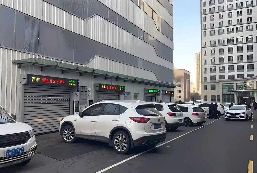 Xinjiang-Tower 3